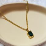 Anti Tarnish Green Stone Pendant Necklace for Women – Stainless Steel Daily Wear Jewellery